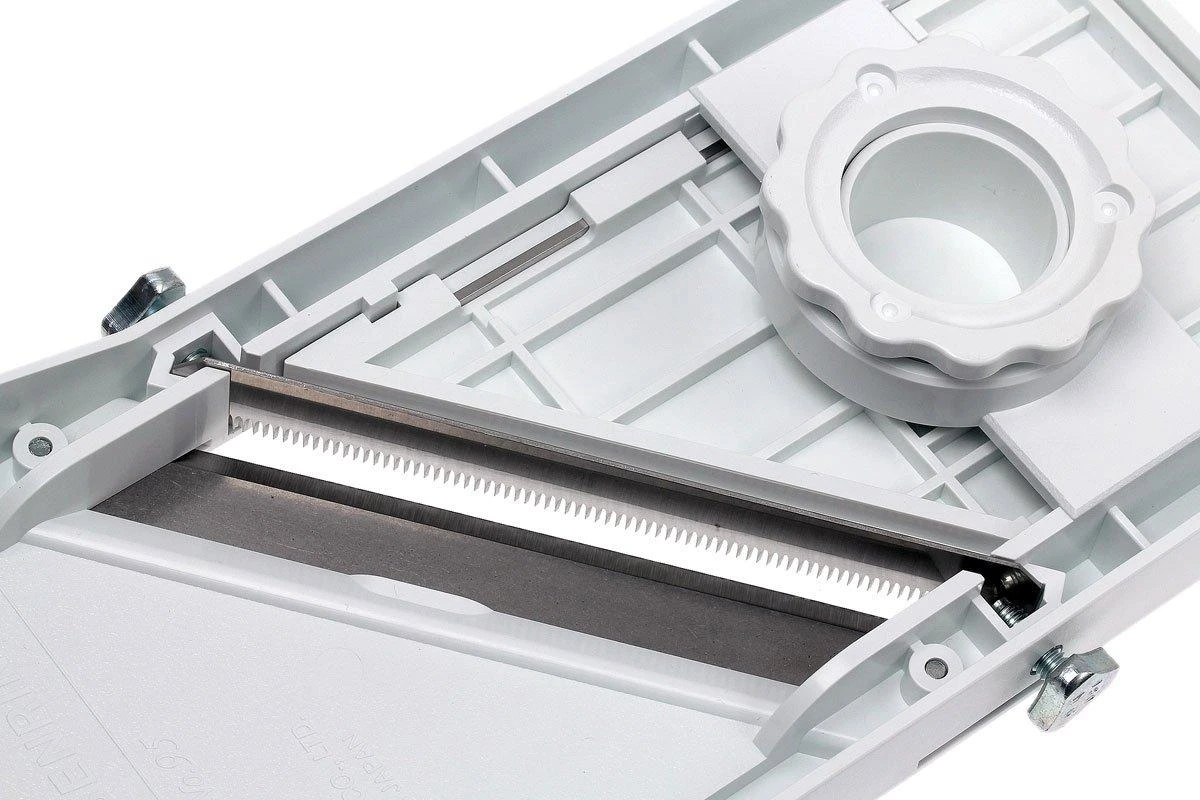 Mandoline Benriner Super, 951110, 9,5 Cm 6 Mandoline Benriner Super, 951110, 9,5 Cm – Image 4