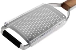Microplane Master Grater Rasp Coarse #3, Grossière 43300 -Cuisine Couteaux Magasin MP43300 03 microplane master grater mp43300 03