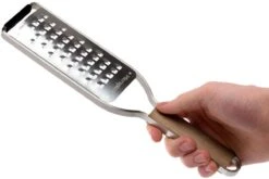 Microplane Master Grater Rasp Extra Coarse #5, Extra Grossière 43308 -Cuisine Couteaux Magasin MP43308 04 microplane master grater mp43308 04