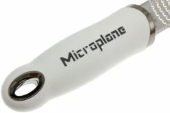 Râpe Microplane Premium Classic, Blanc -Cuisine Couteaux Magasin MP46301 05 microplane premium classic rasp wit mp46301 d5