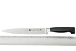 Zwilling J.A. Henckels - Four Star (4 Étoiles) Couteau à Trancher 10 Zwilling J.A. Henckels - Four Star (4 Étoiles) Couteau à Trancher -Cuisine Couteaux Magasin ZW31070 200 04 zwilling 4star 31070 200 vleesmes d4